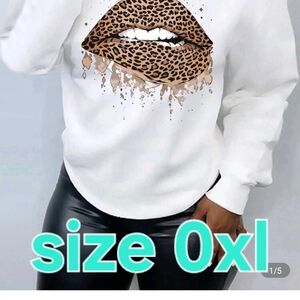 SHEIN White Sweatshirt with Leopard Lip Graphic
